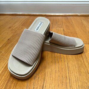 NWOT Steve Madden black Platform Jolee wedges 7.5M